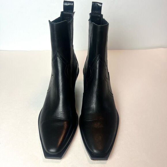 Dolce Vita Black Ankle Boots - Picture 3 of 10